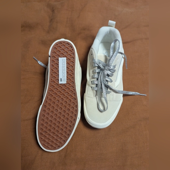 New Vans Knu Stack Shoes - Picture 3 of 5